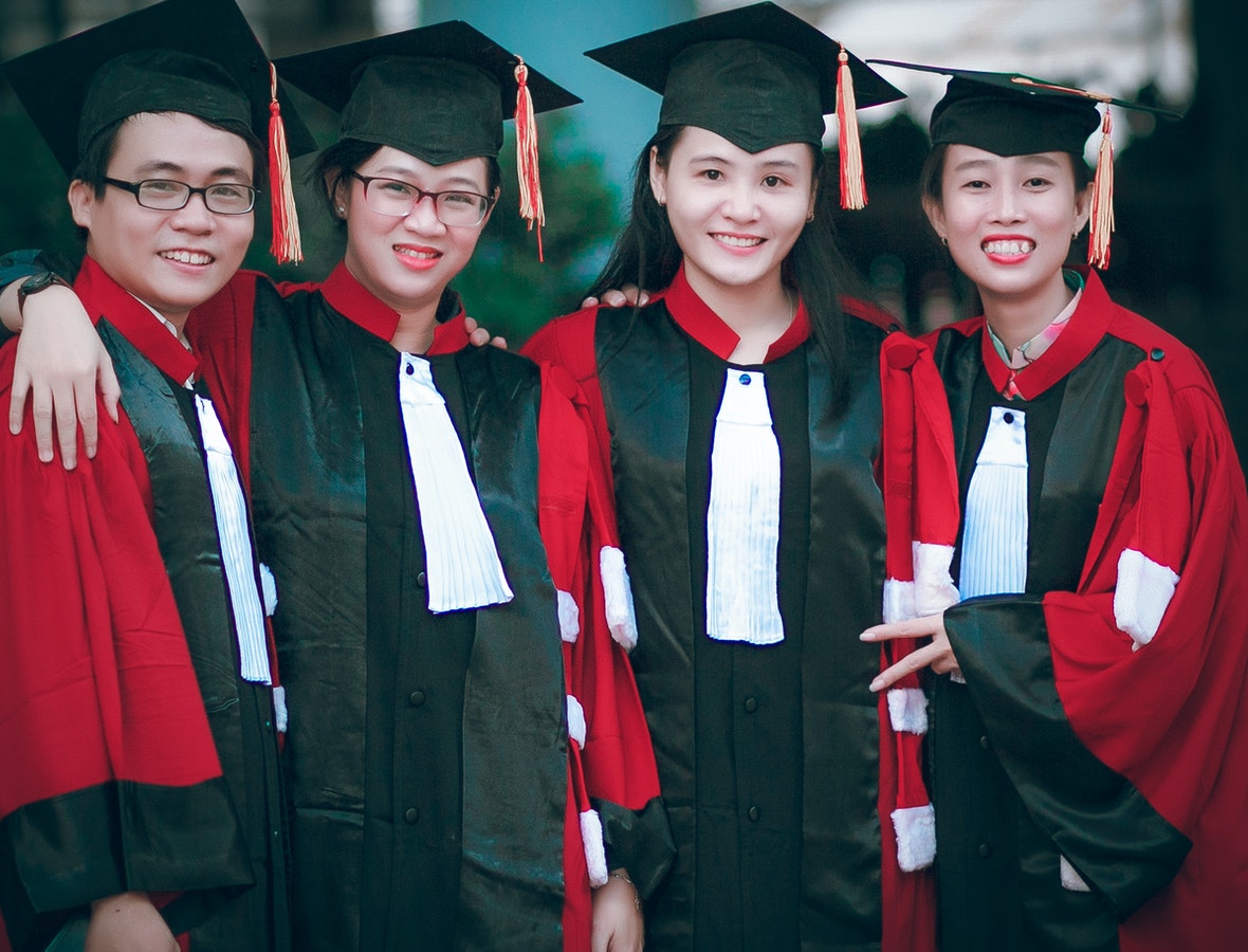Best friends in high school life. I miss all time.
